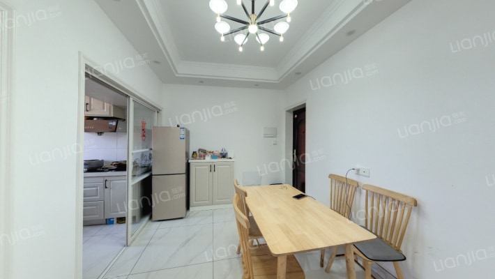 高凤新村东区二手房实景图