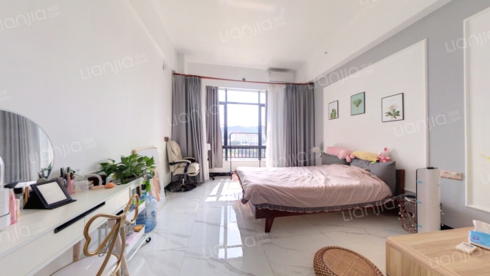 远洋天骄广场二手房实景图