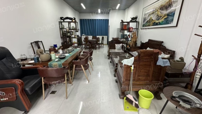 恒大御景半岛5号公寓二手房实景图