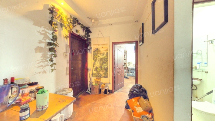 樱花园二手房实景图