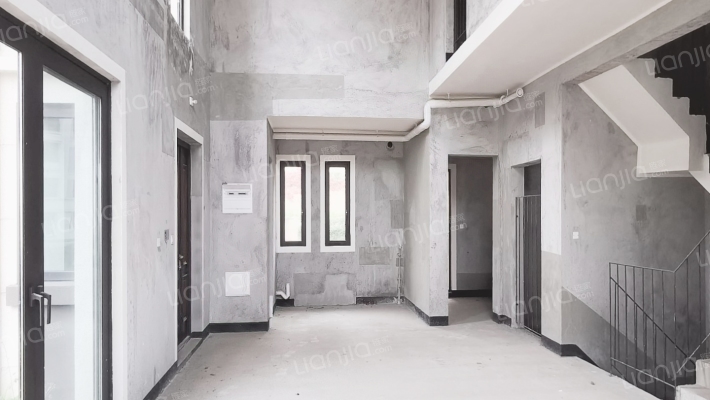 博翠藏山二手房实景图