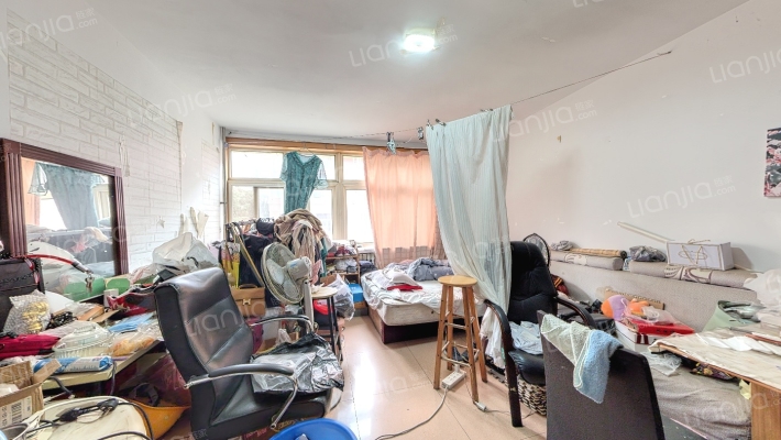 金瓶花园二手房实景图