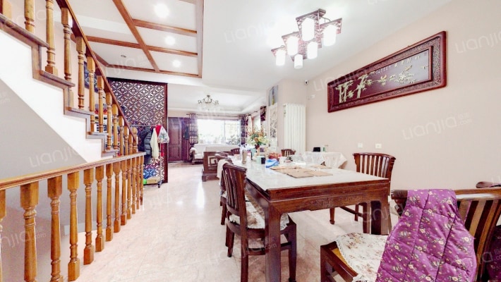 新景家园二手房实景图