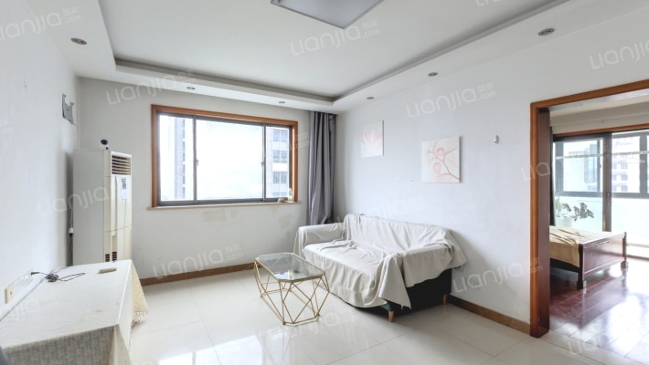 中瑞公寓二手房实景图