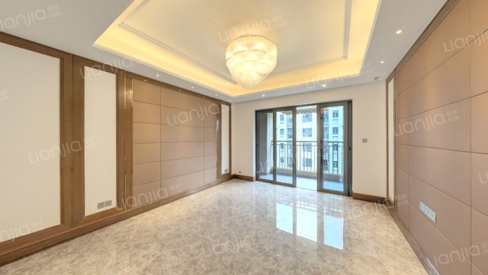 恒大文化旅游城C区二手房实景图