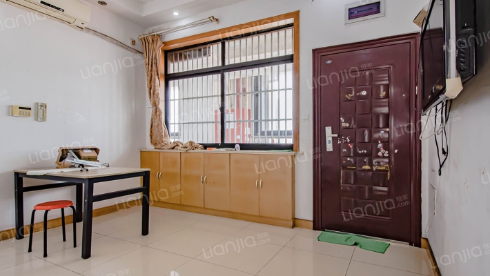 联富假日公寓二手房实景图