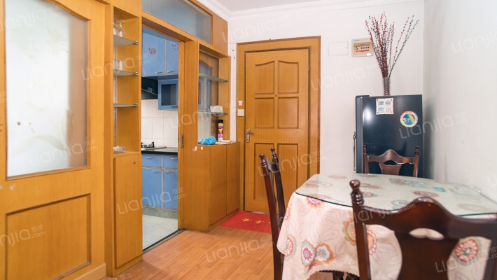 石化十三村(金山)二手房实景图