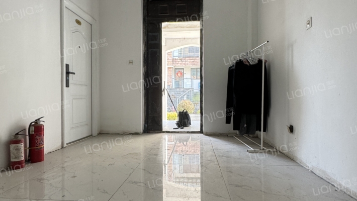 府前嘉苑东区二手房实景图