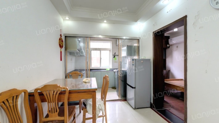 凤凰西街57号院二手房实景图