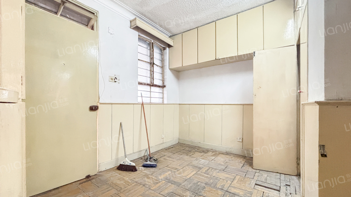 临安大楼二手房实景图