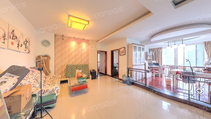 理想大厦二手房实景图