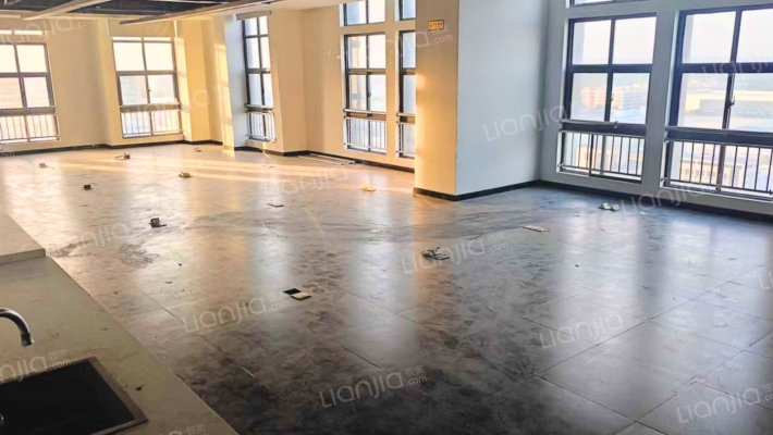 龙鼎创富中心二手房实景图