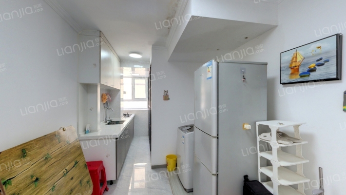 晓春社区二手房实景图