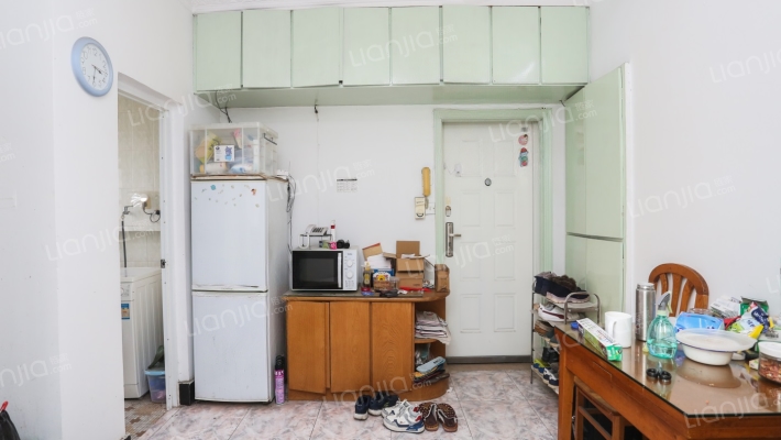 听潮一村二手房实景图