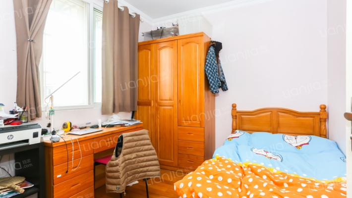 洛川中路952弄二手房实景图