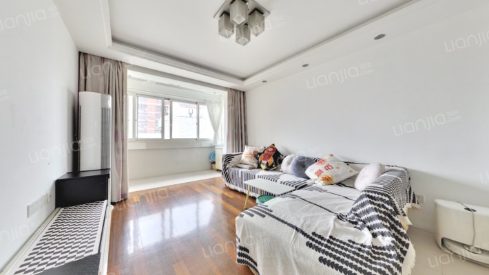 安龙小区二手房实景图