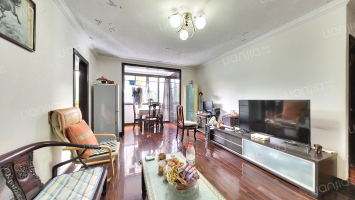 芳秀公寓二手房实景图