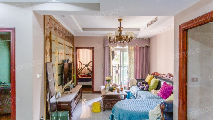 中央公园二组团二手房实景图