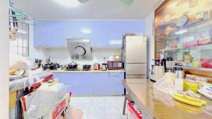 新村路285弄二手房实景图