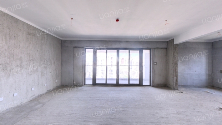 中建龙庭嘉园B区二手房实景图