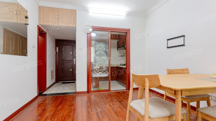 大宁路660弄二手房实景图