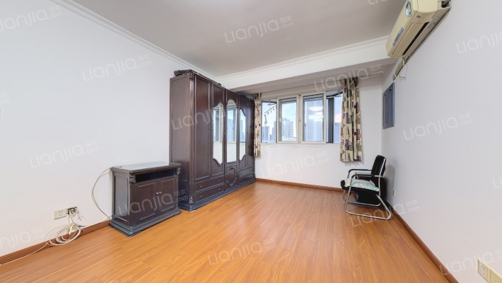 海关大楼二手房实景图