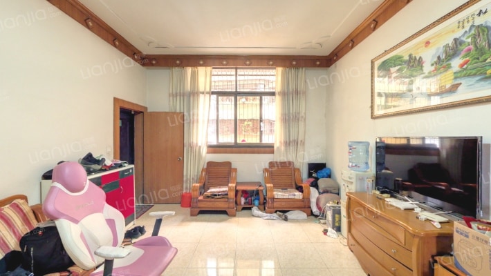 新光路18号二手房实景图