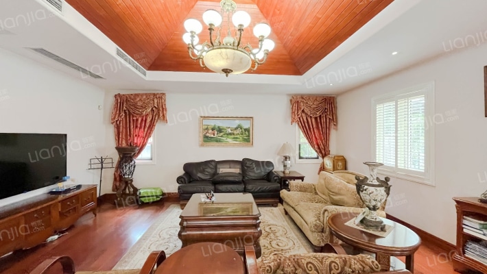 龙湖蓝湖郡西岸七组团二手房实景图