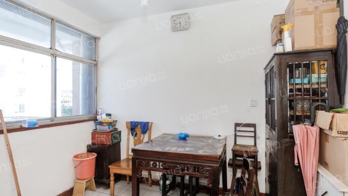 莲花公寓(普陀)二手房实景图