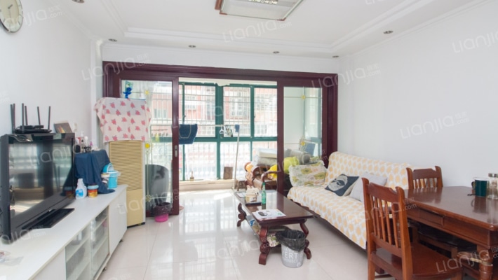 牌湾街二手房实景图