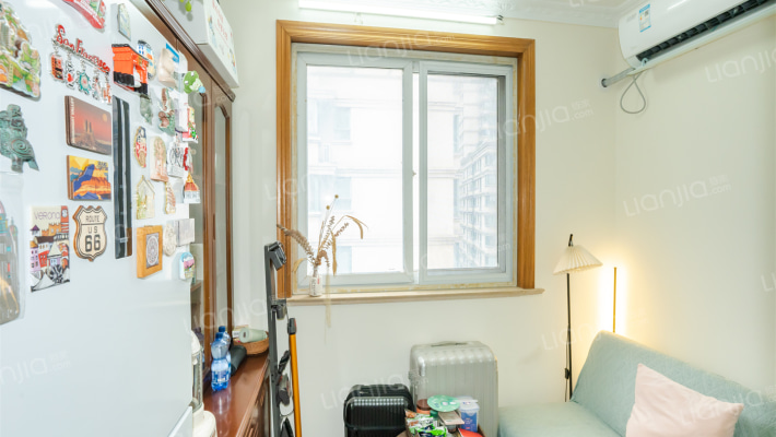 海乾公寓二手房实景图