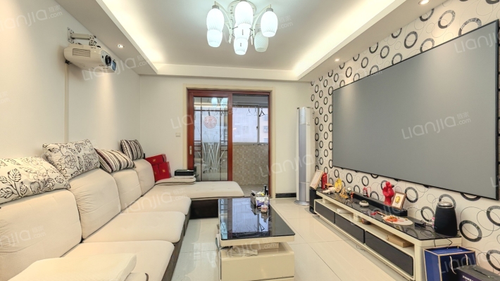 浦泰和天下二期二手房实景图