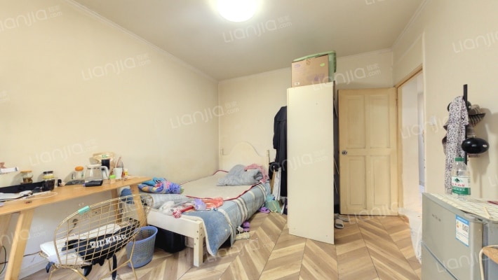 海院新村二手房实景图