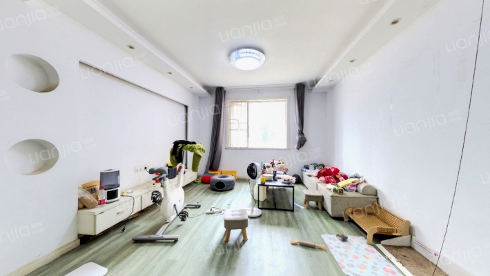 辛鑫绣城二手房实景图