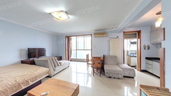 东领鉴筑二手房实景图