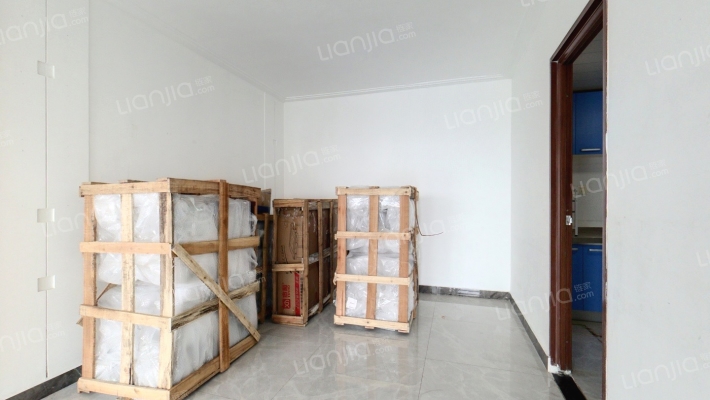 远洋风景二手房实景图