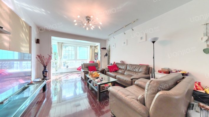 怡泰家苑二手房实景图