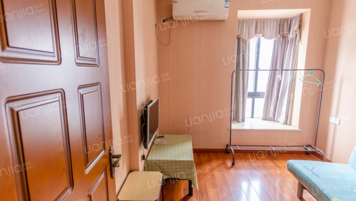 新华府二手房实景图