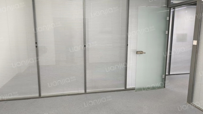 高新NEWORLD二手房实景图