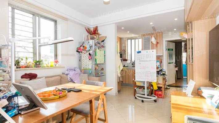 大隆花苑二手房实景图