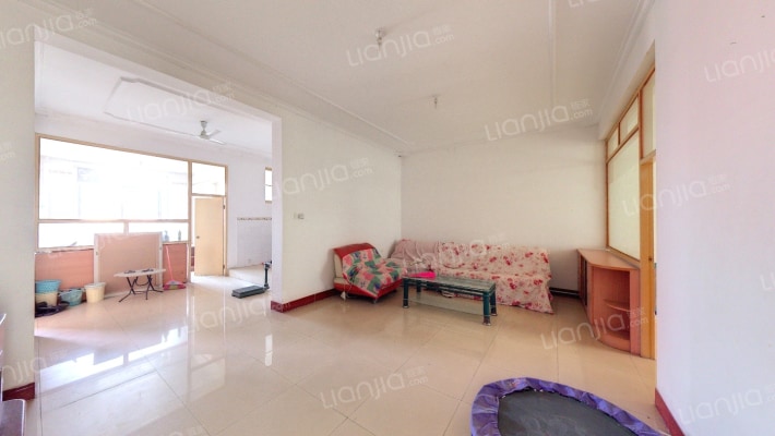 职中宿舍二手房实景图