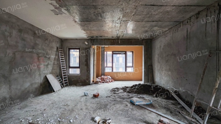 恒大翡翠湾二手房实景图