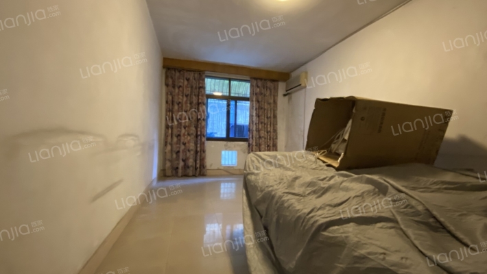 烟草公司职工住宅楼二手房实景图