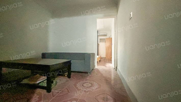 天后社区二手房实景图