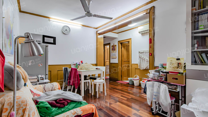 胶州教师公寓二手房实景图