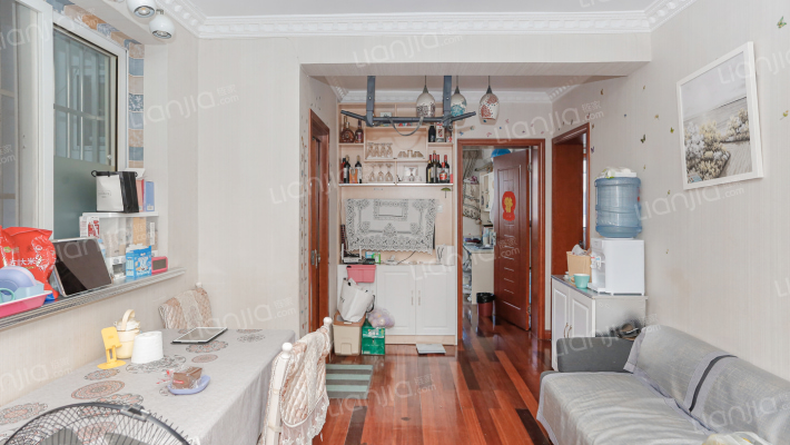 莲花公寓(普陀)二手房实景图