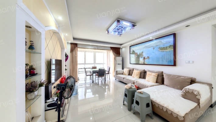 彩都二手房实景图