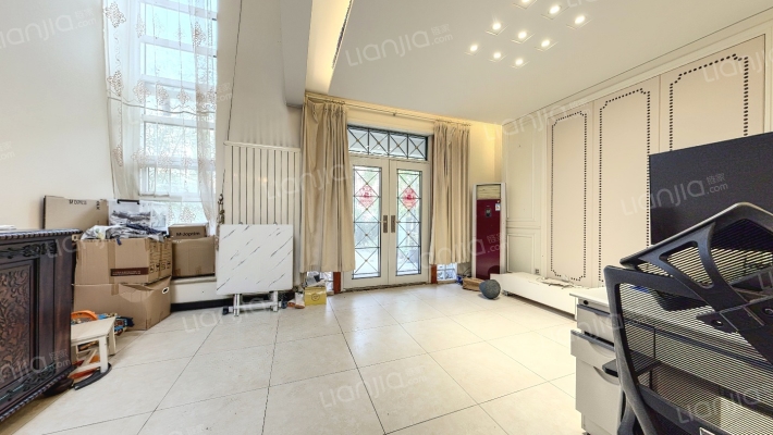 靠山居艺墅南区二手房实景图