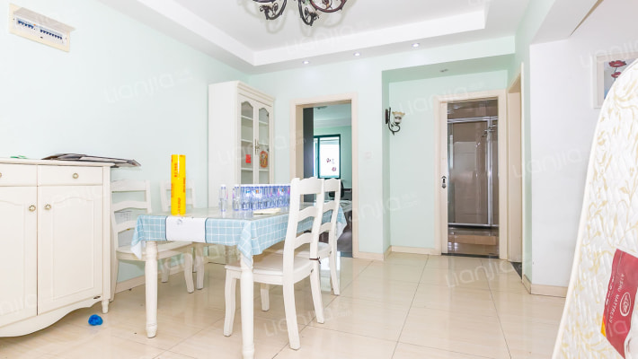 曲阳名邸二手房实景图