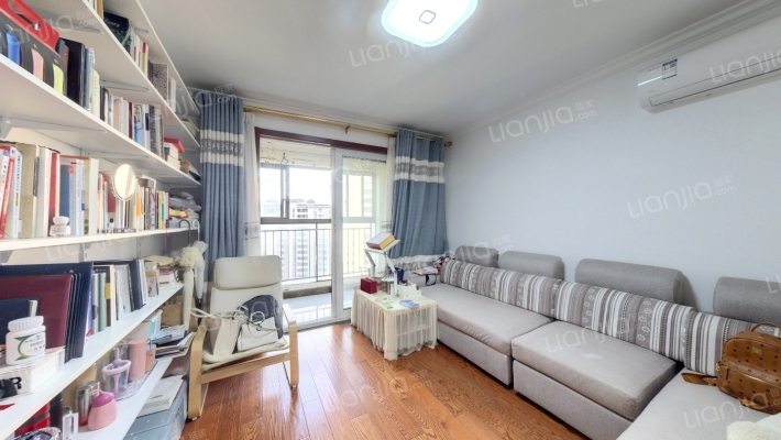 景瑞御蓝湾二手房实景图